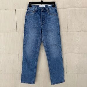 Aritzia Denim Forum - The Arlo High Rise Straight Leg Jean